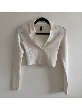 Women's H&M Divided Off-White Ribbed Long Sleeve Crop Top XS